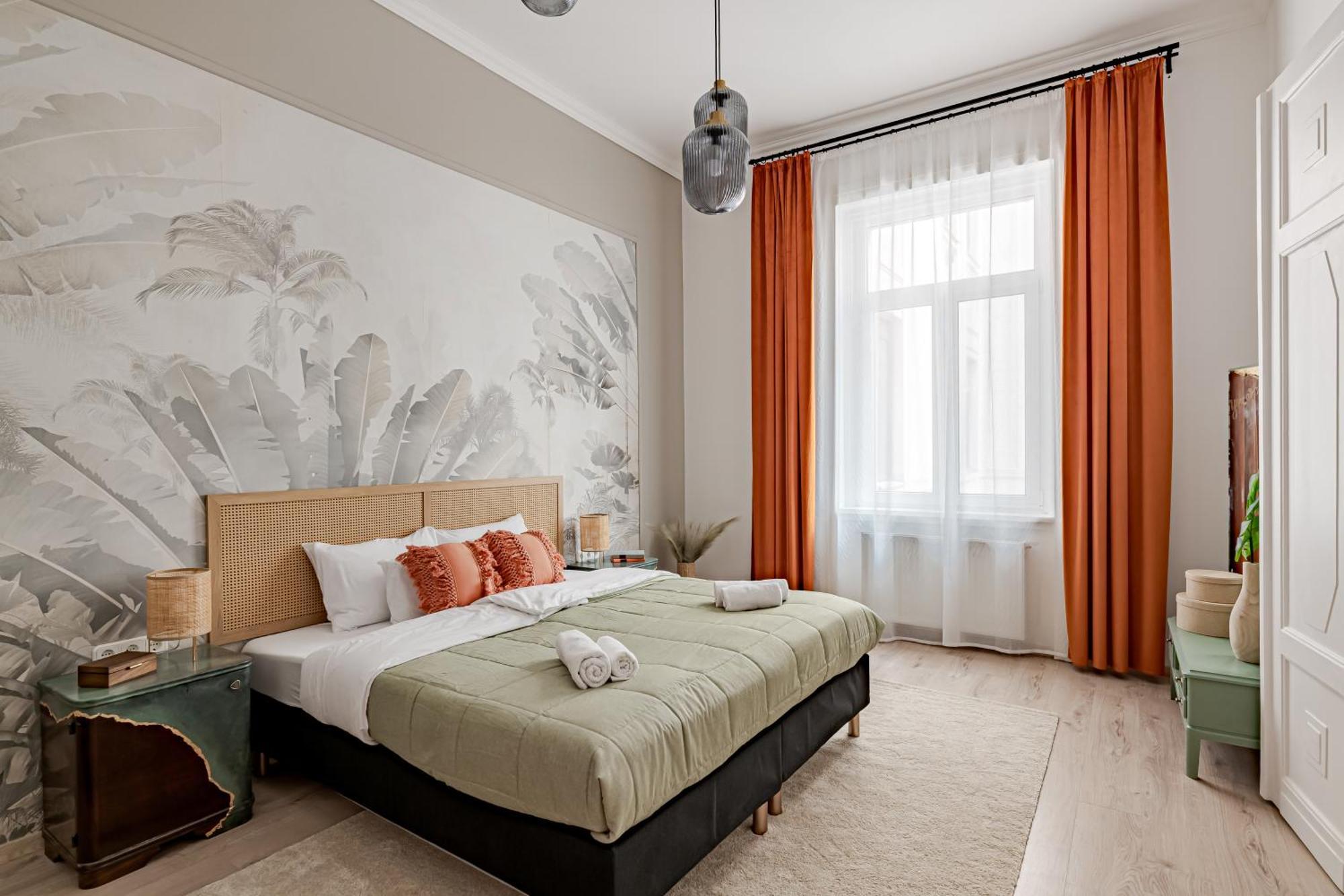 Jungle Aesthetics Downtown Apartman Aircon And Garage Parking Budapest Exterior foto