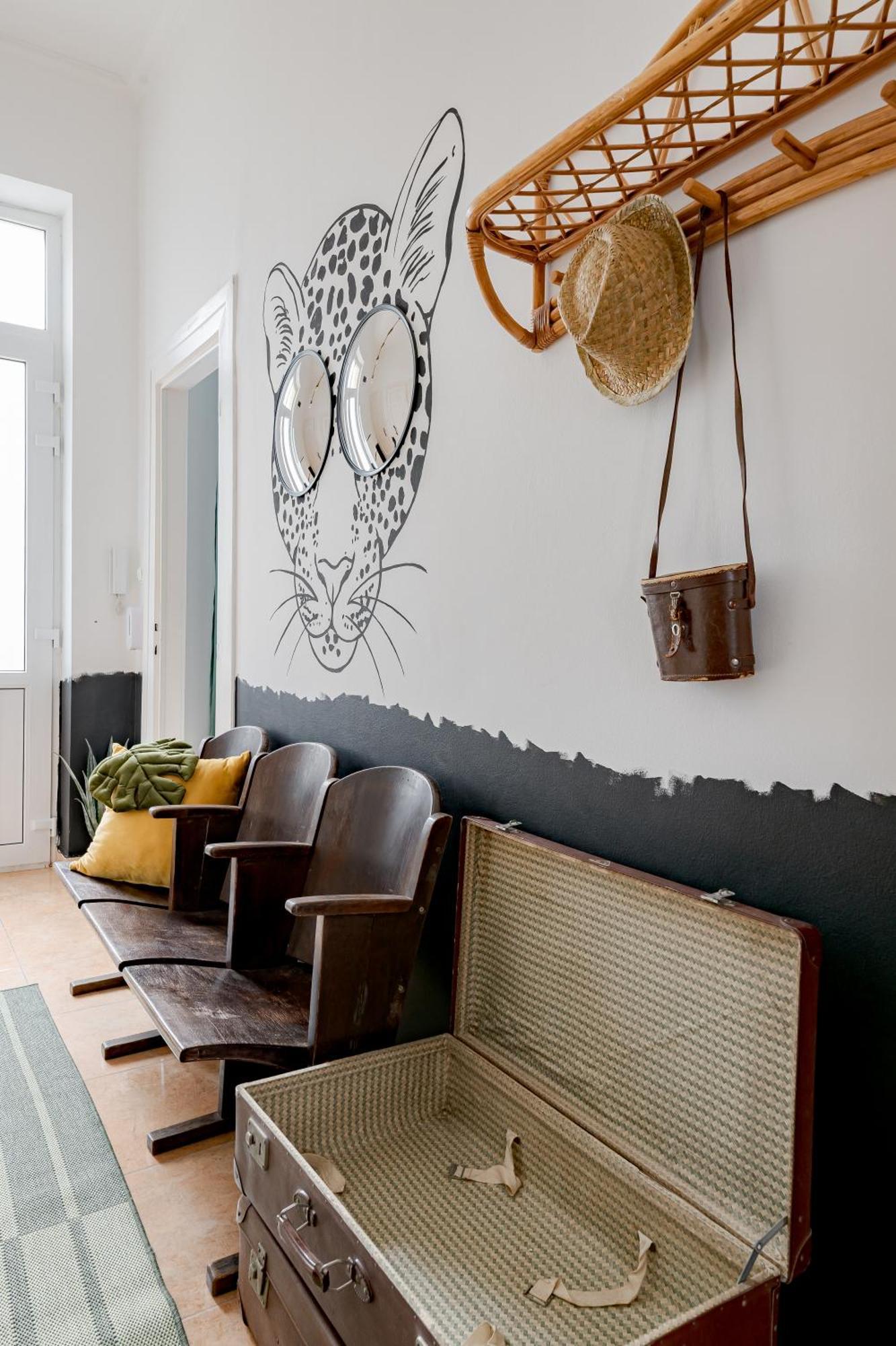 Jungle Aesthetics Downtown Apartman Aircon And Garage Parking Budapest Exterior foto